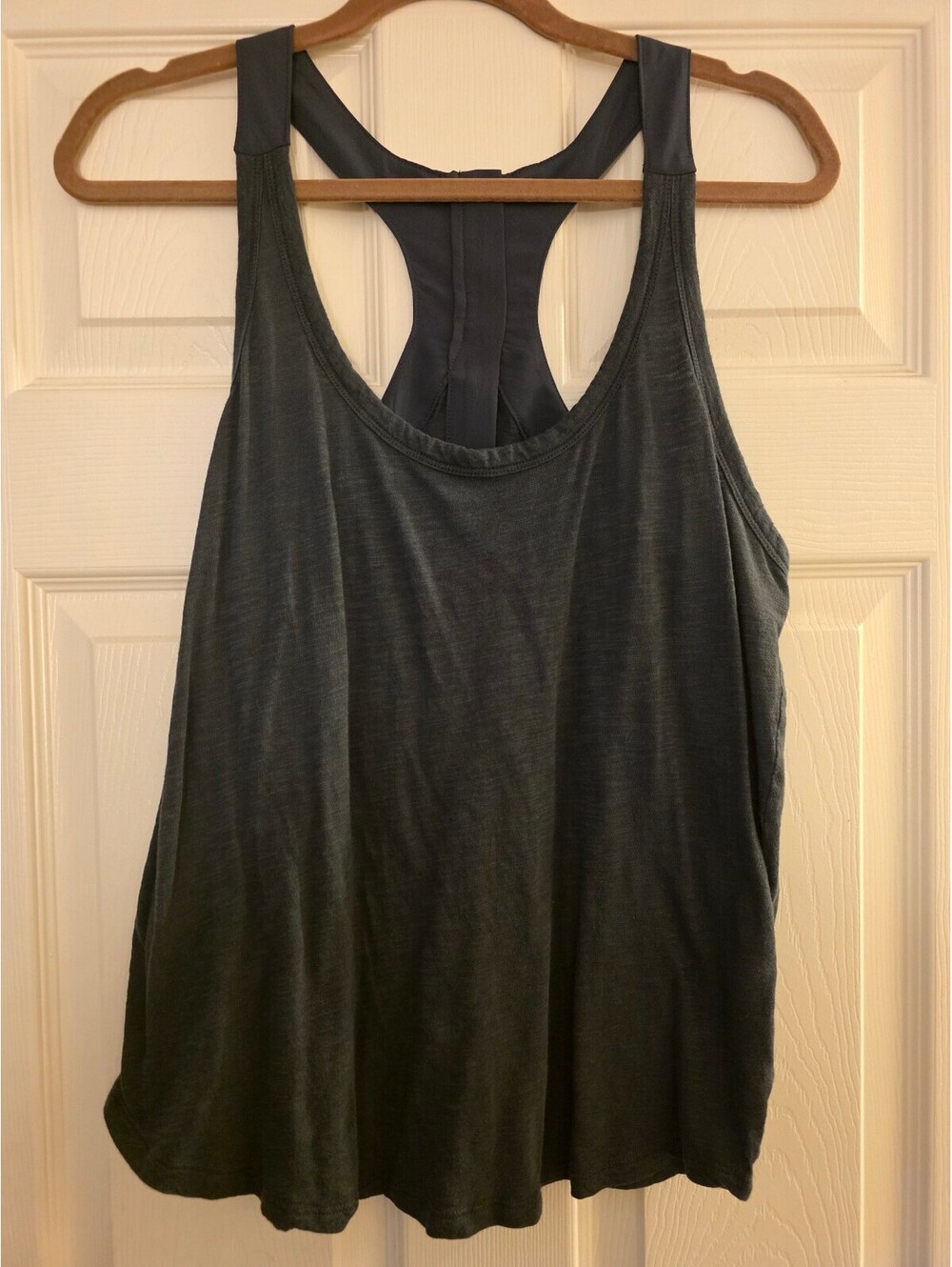 EUC Banana Republic Black Racerback Tank Top with Back Zipper Size 1